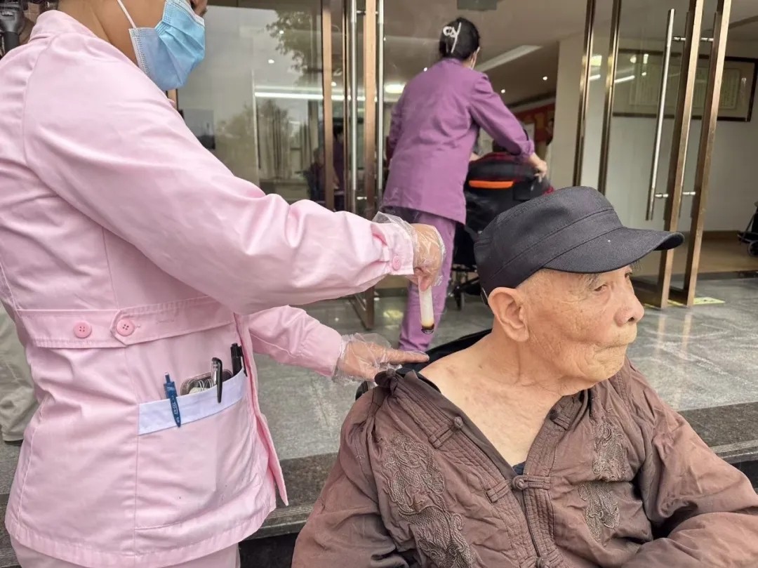 1761636210249801.jpg 15.webp.jpg